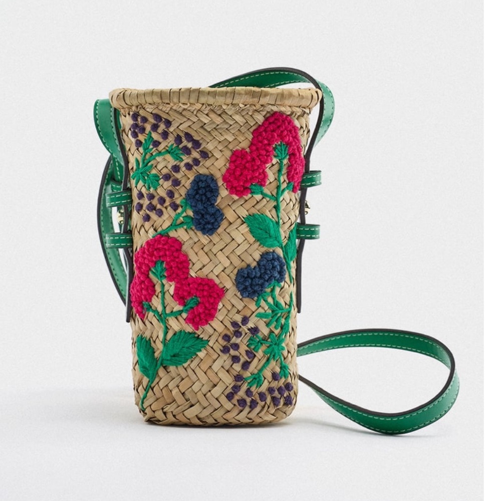 NWT Zara Woman Raffia Mini Crossbody Bag Bloggers Fav Green Floral Embroidery
